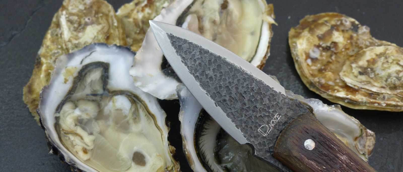 Le couteau pour ouvrir les huîtres facilement